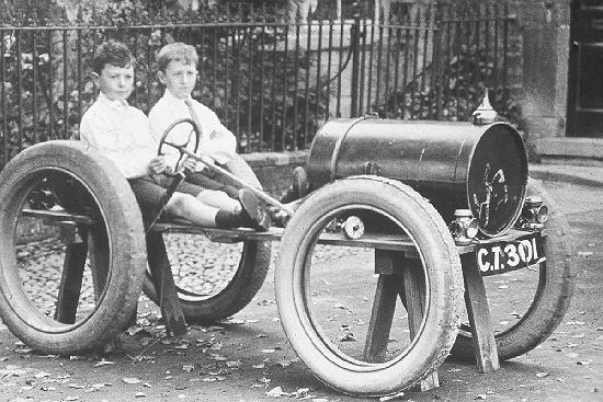 Raymond and his model car