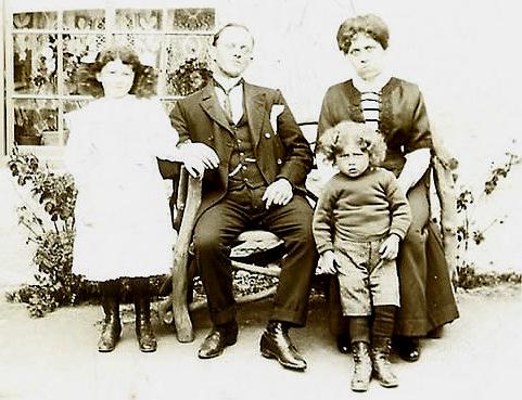 The Pick family in 1914